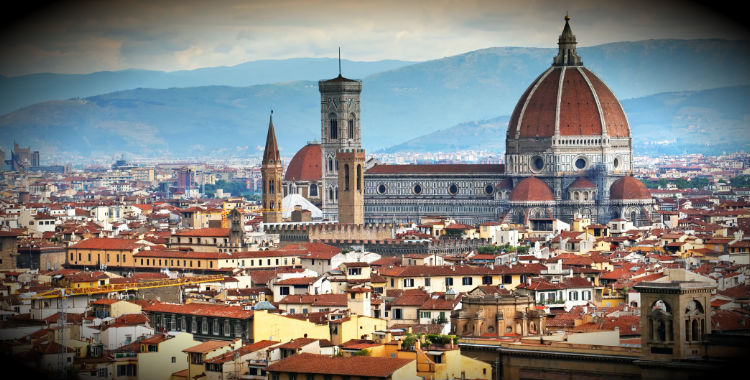 Florence, Italy home to 370,092 people.